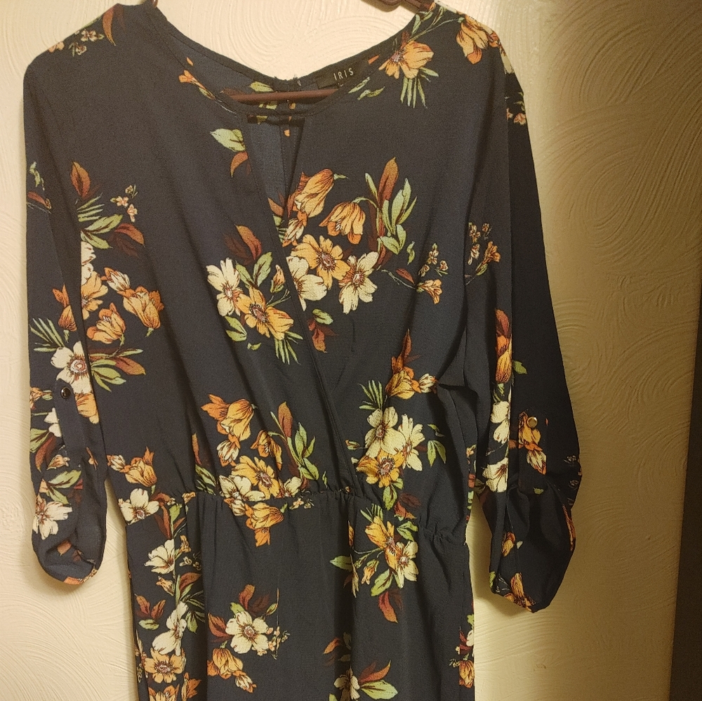 NWT 2XL Navy Blue Dress w/ flowers